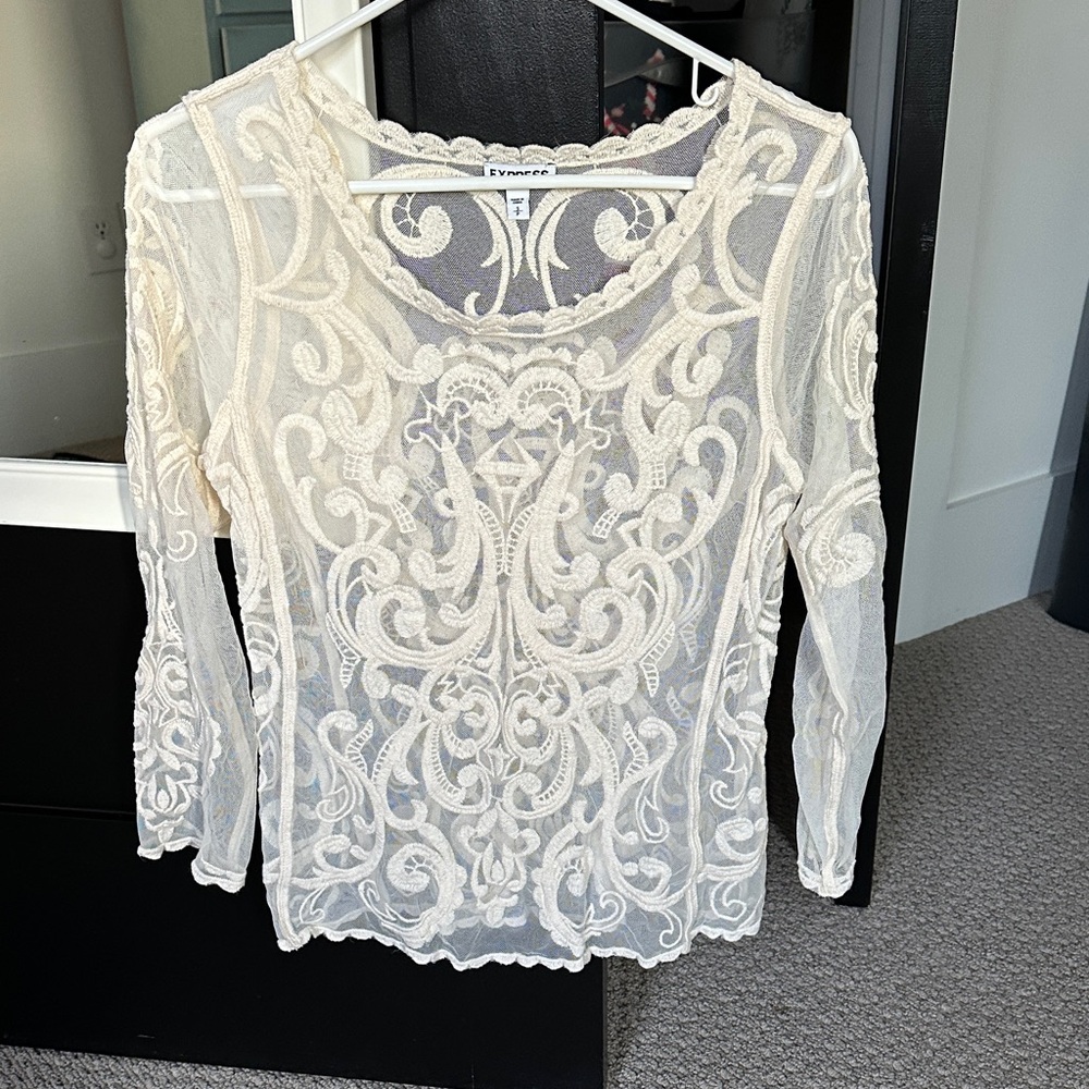 Express Cream Lace Blouse. Size small. No snags or holes